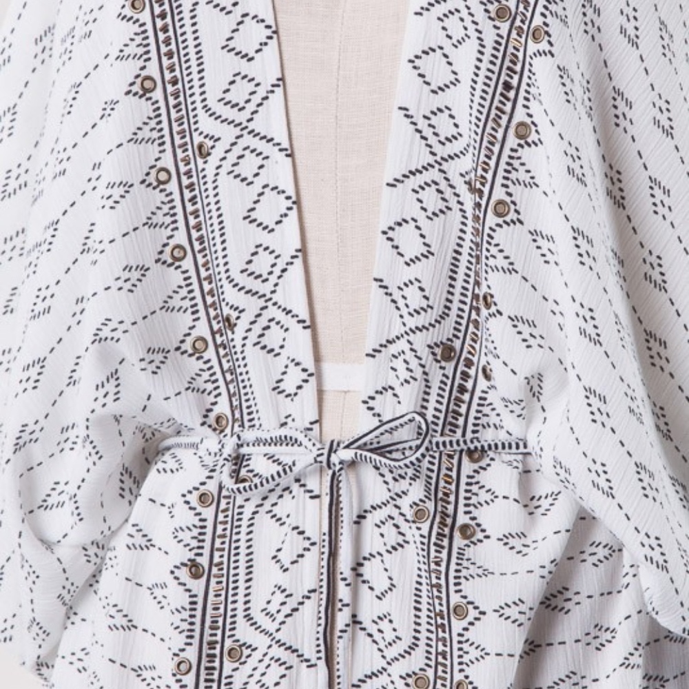 Larissa Pattern Cardigan - Picture 2 of 4